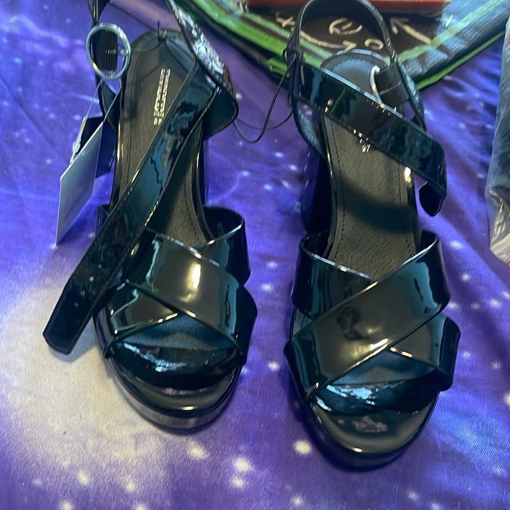 Shiny black open toe H&M high heels